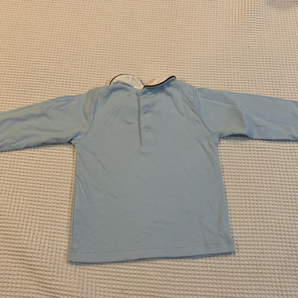 The Bumblebee 100% Pima cotton Peter Pan Collar Shirt 18m Blue and White. - Picture 3 of 3